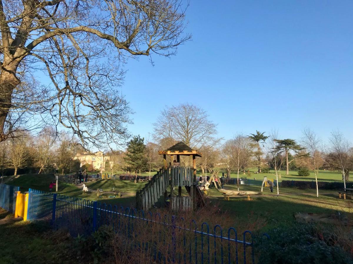 Bury Knowle Stables Villa Oxford Eksteriør billede